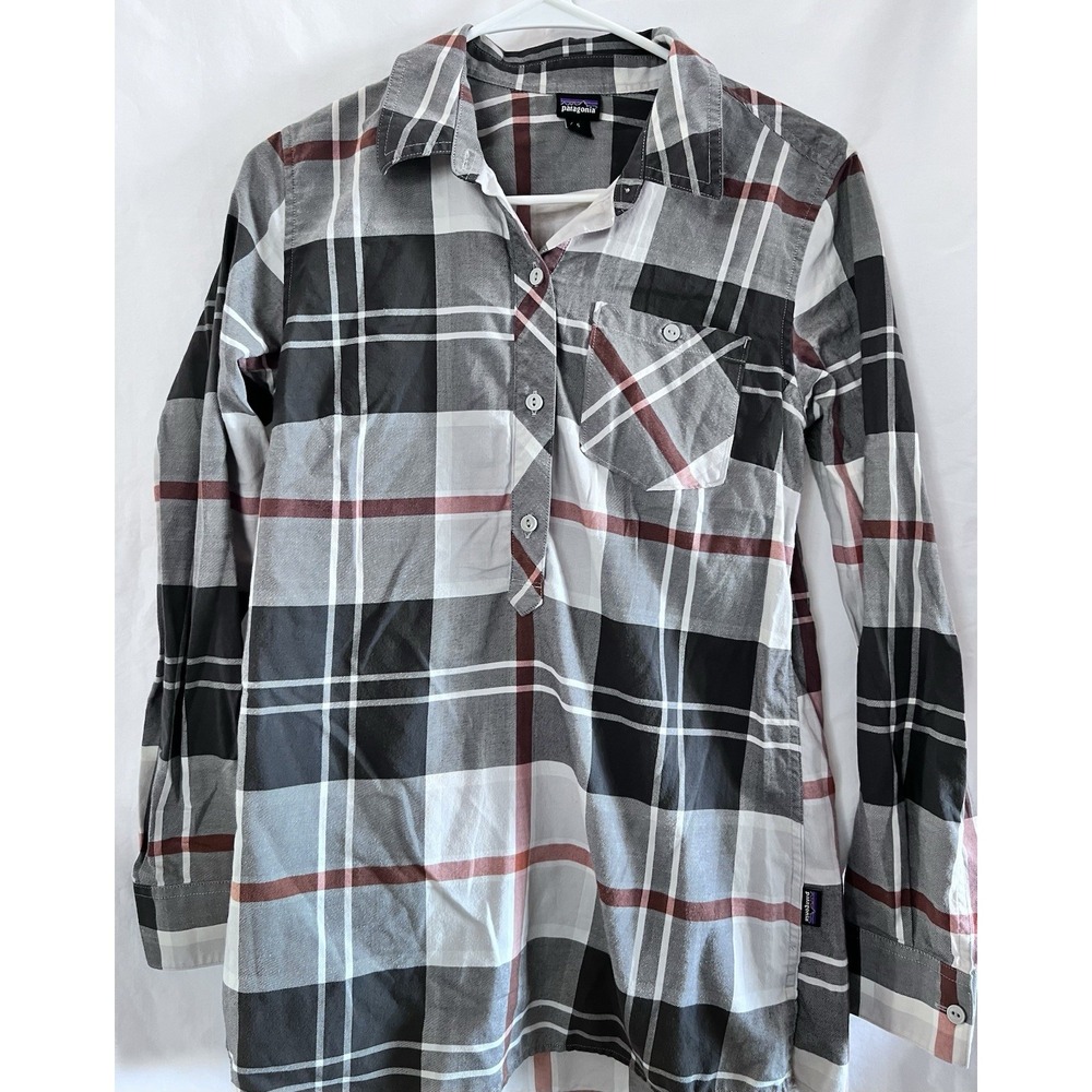 Patagonia Shirt Women's Sz S Gray White Plaid Button Down Long Sleeve